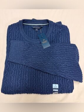 Denver Hayes Men's Sweater